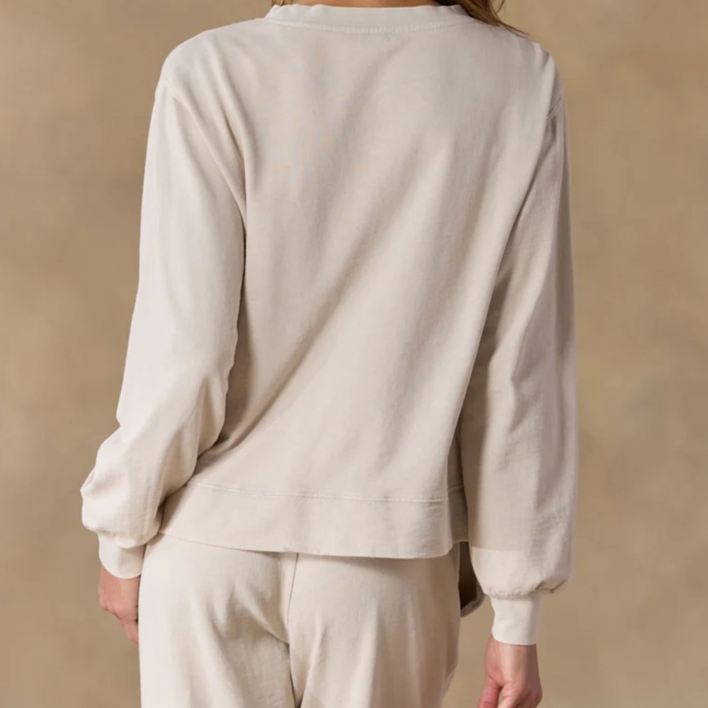 Sundance Day Dreamer Lounge Top | Cozy Normcore Sweatshirt | Loungewear | Small - Picture 3 of 8